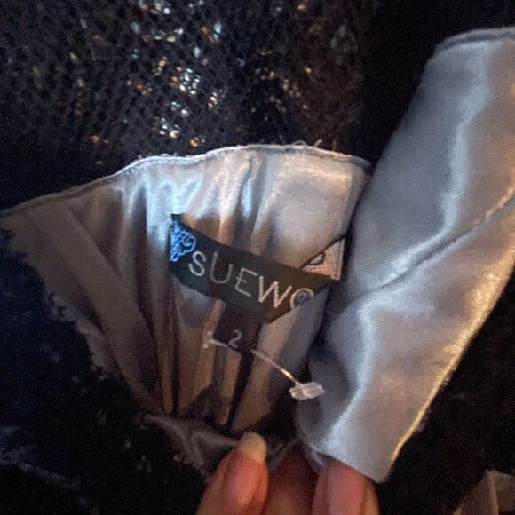 Sue Wong Nocturne Sequined Dress w/ Scoop Neck & Lace Top Size 2 - Picture 15 of 15